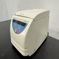 Thermo Scientific Sorvall Legend Micro 17 Centrifuge image 1